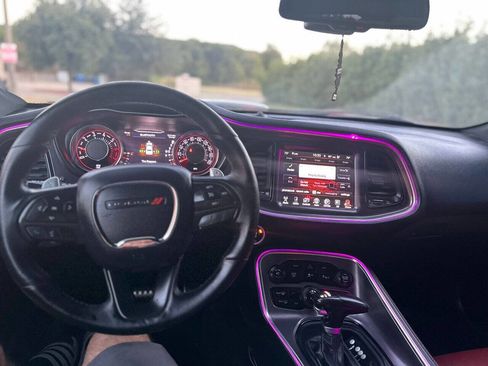 Used 2015 Dodge Challenger R/T Scat Pack image 17