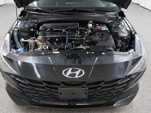 Used 2021 Hyundai Elantra SEL FWD image 30