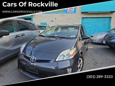 Used 2015 Toyota Prius Two FWD image 1