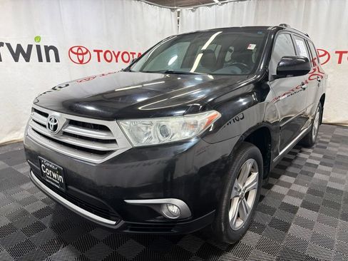 Used 2013 Toyota Highlander Limited AWD/4WD image 3