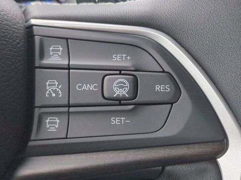 New 2026 Jeep Grand Cherokee L Limited AWD/4WD image 27
