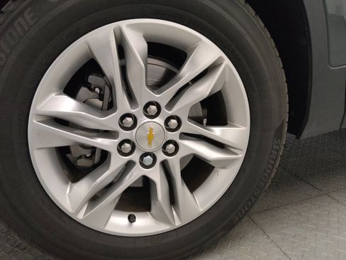 Used 2020 Chevrolet Blazer LT w/ Sound & Technology Package FWD image 31