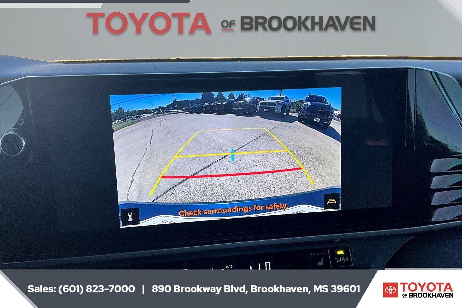 Used 2026 Toyota Camry XSE FWD image 15