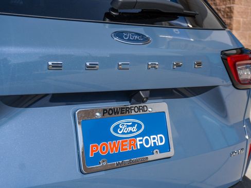 New 2026 Ford Escape ST-Line w/ Tech Pack #1 image 19