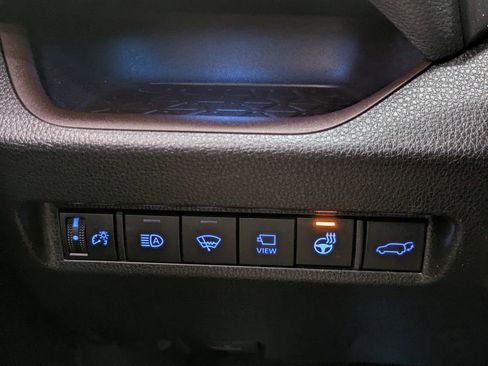 Used 2019 Toyota RAV4 Limited w/ Advanced Technology Package AWD/4WD image 8