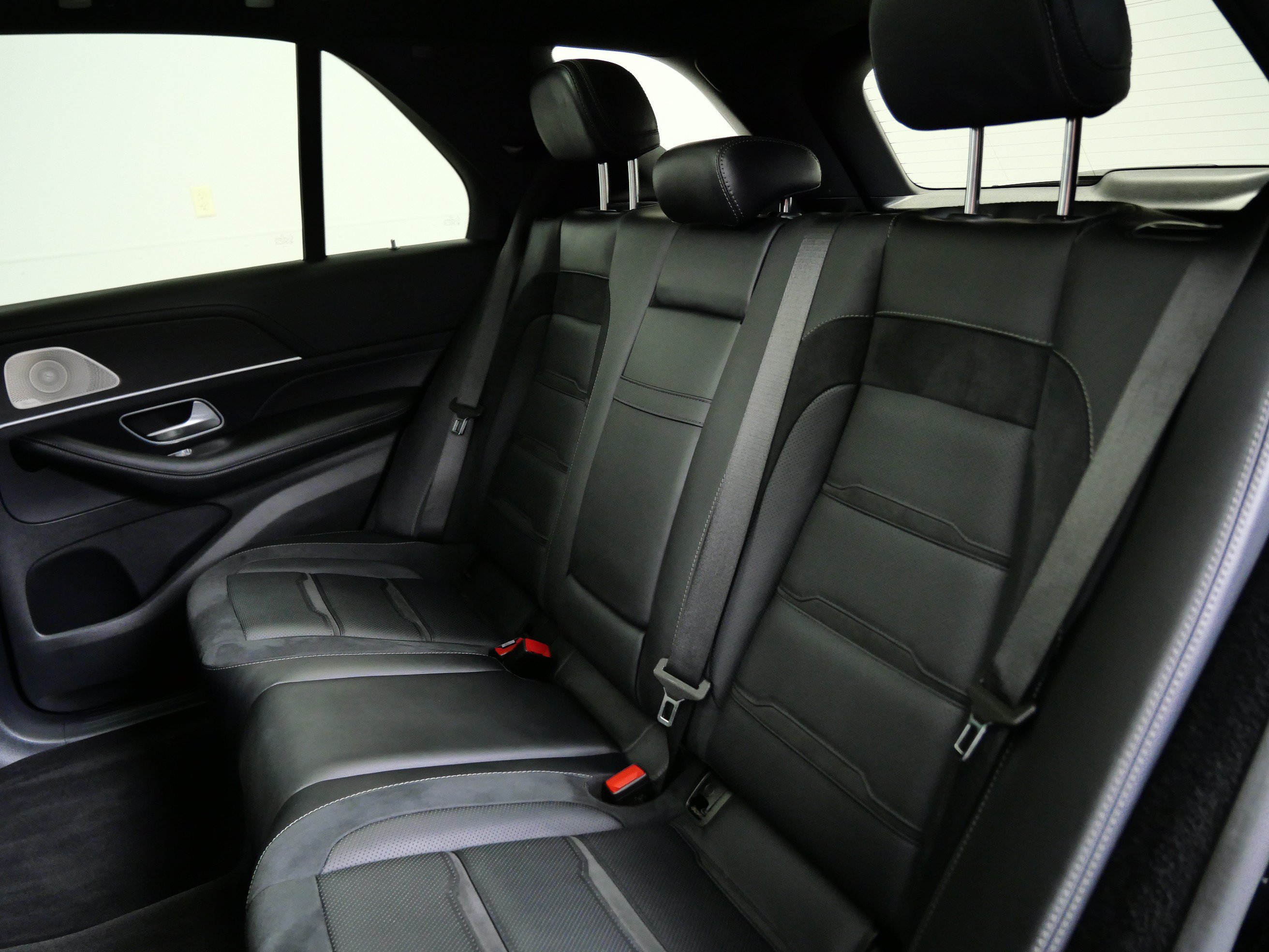 Certified 2024 Mercedes-Benz GLE 53 AMG 4MATIC image 17