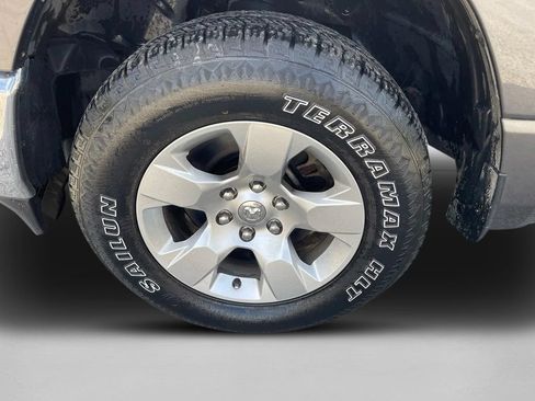 Used 2019 RAM 1500 Big Horn AWD/4WD image 13