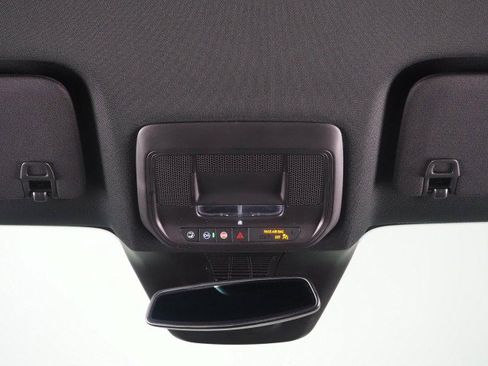 Used 2024 Chevrolet Blazer EV LT AWD/4WD image 70