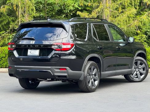 New 2026 Honda Pilot Sport image 32