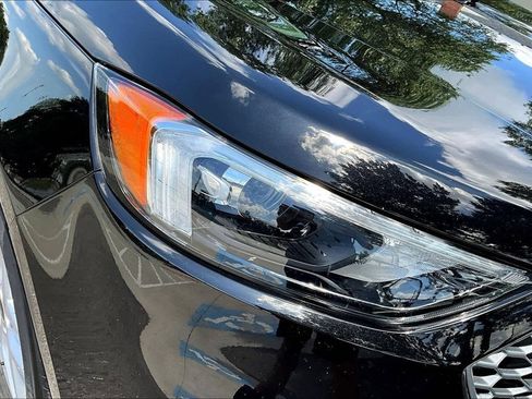 Used 2024 Ford Edge SEL AWD/4WD image 31