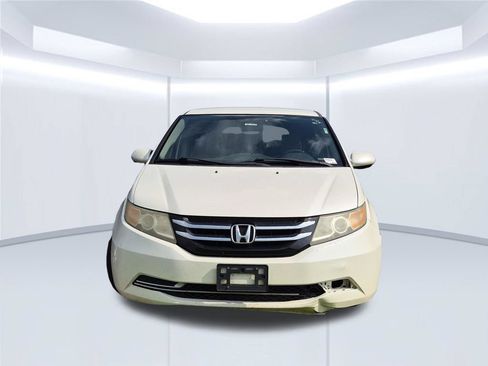 Used 2016 Honda Odyssey SE image 6