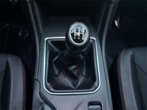 Used 2017 Subaru Impreza 2.0i Sport image 29