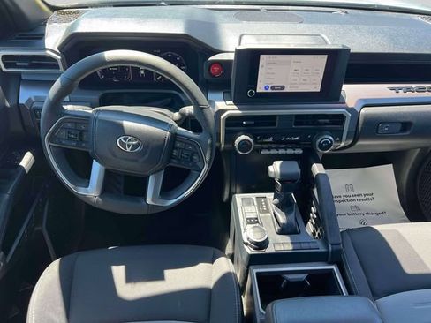 Certified 2026 Toyota Tacoma TRD Sport AWD/4WD image 17