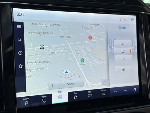 Used 2022 Ford F450 Platinum w/ FX4 Off-Road Package image 18