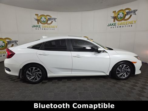 Used 2018 Honda Civic EX image 10