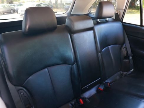 Used 2013 Subaru Outback 2.5i Limited w/ Moonroof Pkg image 14