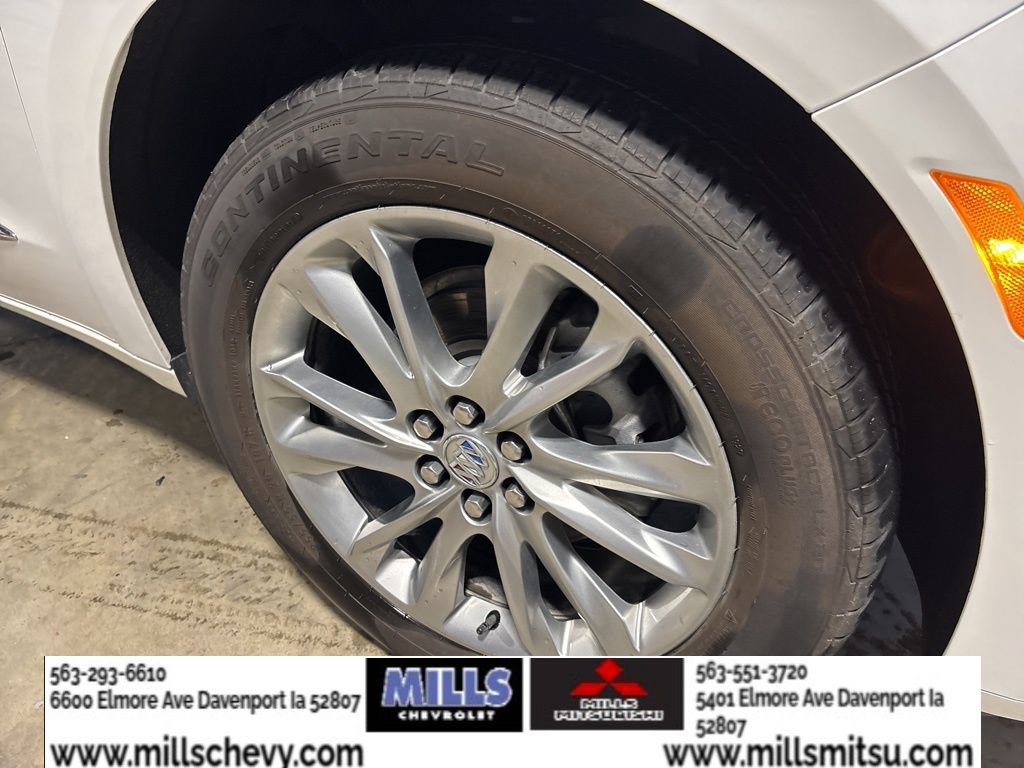 Used 2024 Buick Enclave Avenir w/ Avenir Technology Package AWD/4WD image 20