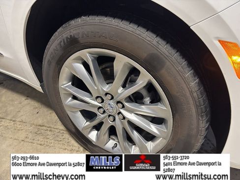 Used 2024 Buick Enclave Avenir w/ Avenir Technology Package AWD/4WD image 20