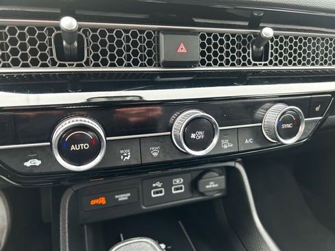 Used 2023 Honda Civic Touring image 20