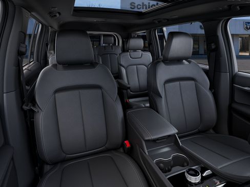 New 2025 Jeep Grand Cherokee L Limited w/ Luxury Tech Group II AWD/4WD image 40