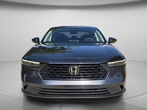Used 2025 Honda Accord LX image 5