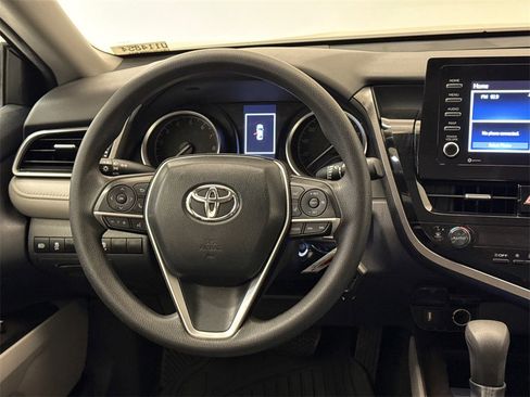Used 2023 Toyota Camry LE image 12