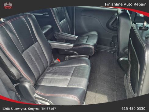 Used 2015 Dodge Grand Caravan R/T FWD image 11
