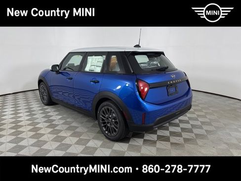 New 2025 MINI Cooper 4-Door Hardtop image 5