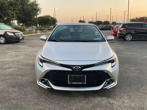 Used 2024 Toyota Corolla XSE FWD image 2