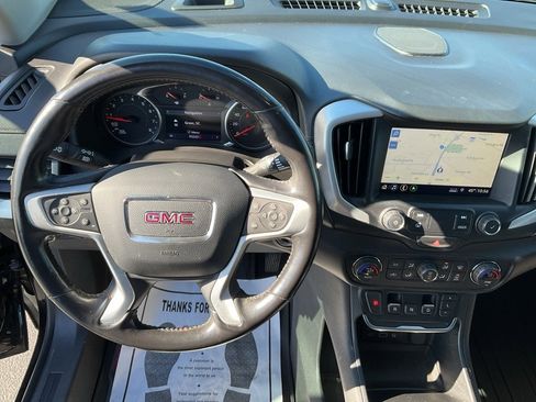 Used 2020 GMC Terrain SLT w/ Preferred Package image 7