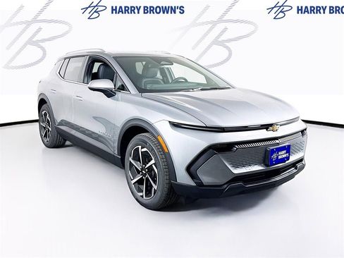 New 2026 Chevrolet Equinox EV LT image 26