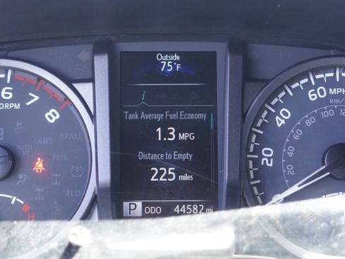 Used 2023 Toyota Tacoma TRD Sport w/ Technology Package AWD/4WD image 22