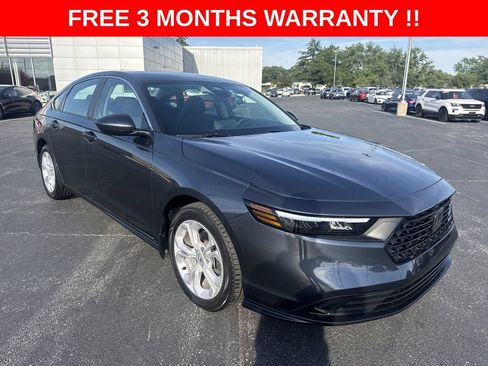 Used 2025 Honda Accord LX image 31