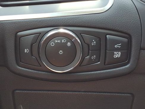 Used 2024 Ford Edge Titanium w/ Equipment Group 301A AWD/4WD image 19
