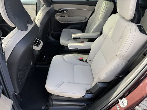 New 2026 Volvo XC90 B6 Plus w/ Protection Package Premier image 11