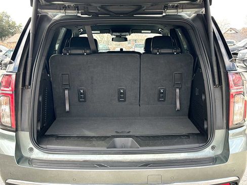Used 2024 Chevrolet Tahoe LT image 28