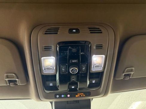 New 2026 GMC Yukon Denali w/ Denali Reserve Package RWD image 19