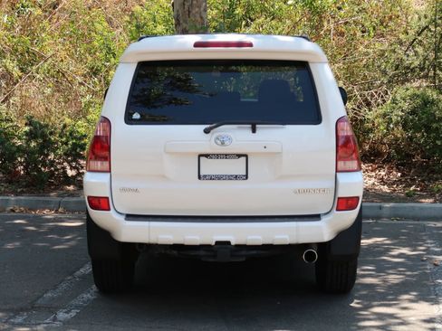 Used 2005 Toyota 4Runner Sport AWD/4WD image 7