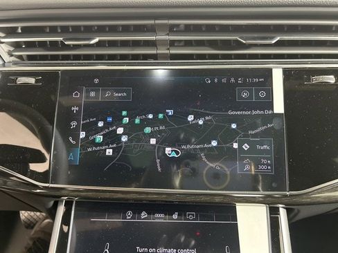 New 2026 Audi Q8 Premium Plus image 24