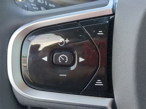 Used 2026 Volvo XC60 B5 Plus w/ Protection Package Premier image 22