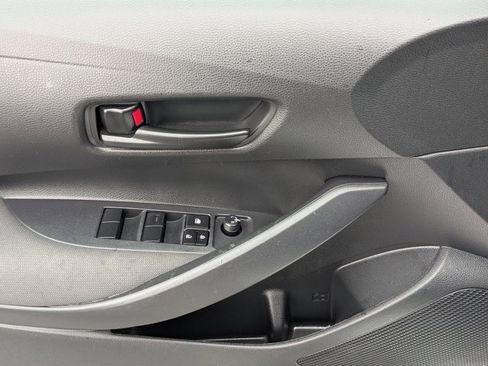 Used 2023 Toyota Corolla LE image 18