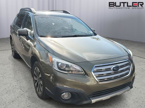 Used 2017 Subaru Outback 2.5i Limited w/ Popular Package #5 AWD/4WD image 1