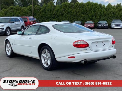 Used 1998 Jaguar XK8 Coupe image 3