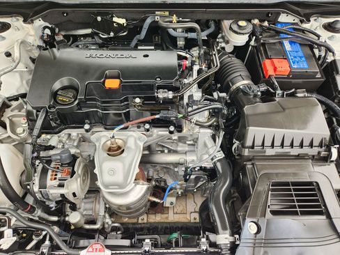 Used 2024 Honda Civic Sport image 29