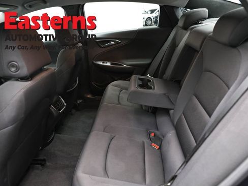 Used 2023 Chevrolet Malibu LT FWD image 21