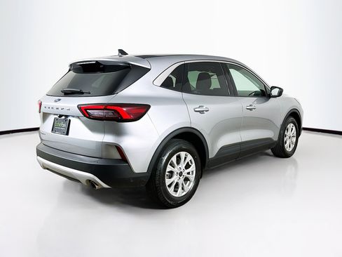 Used 2024 Ford Escape Active w/ Cold Weather Package image 9