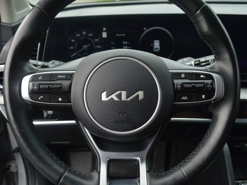 Used 2023 Kia Sportage SX FWD image 14
