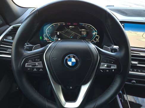 Used 2023 BMW X5 xDrive45e w/ Executive Package image 30