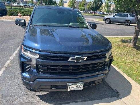 Used 2022 Chevrolet Silverado 1500 RST AWD/4WD image 2