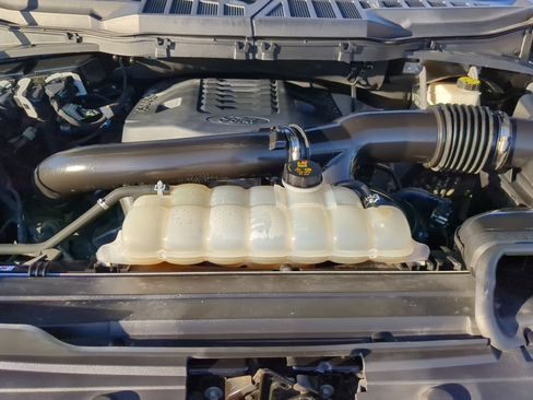 Used 2023 Ford F150 XLT image 31